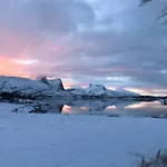 Prázdninový dům Efjord And Stetind - Kobbernestinden Ballangen