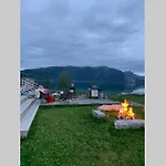 Efjord And Stetind - Kobbernestinden Vakantiehuis Ballangen