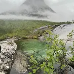 度假居 Efjord And Stetind - Kobbernestinden *
