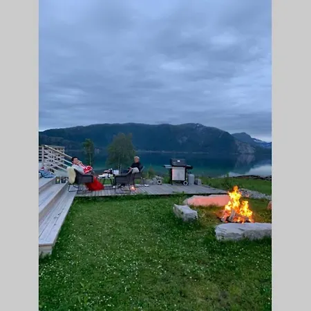 Efjord And Stetind - Kobbernestinden Tatil Evi Ballangen