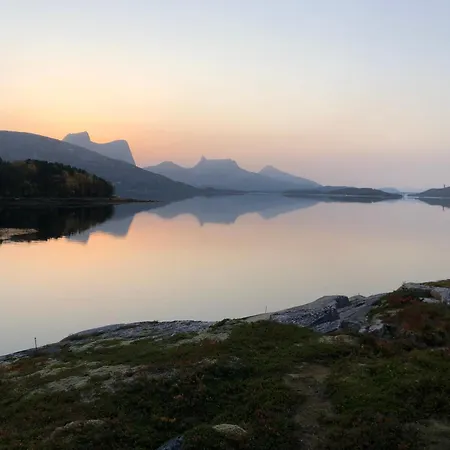 Efjord And Stetind - Kobbernestinden Tatil Evi Ballangen