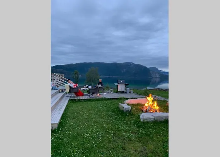 Efjord And Stetind - Kobbernestinden Vakantiehuis Ballangen