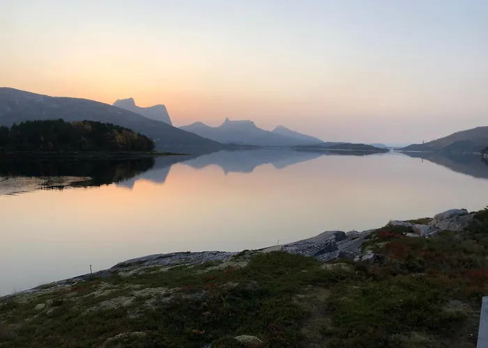 Efjord And Stetind - Kobbernestinden Semesterbostad Ballangen