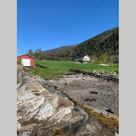 Holiday home Efjord And Stetind - Kobbernestinden
