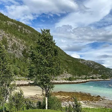 Efjord And Stetind - Kobbernestinden Holiday home